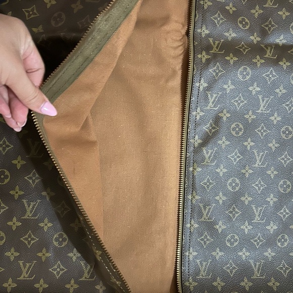 Louis Vuitton Garment Bag - Picture 5 of 10